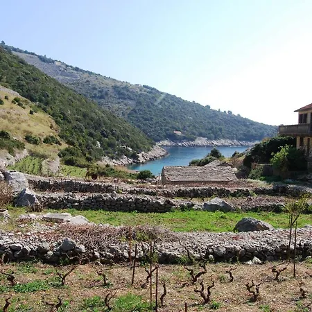Seaside Secluded Cove Pavija Luka, Korcula - 12758 * Zrnovo